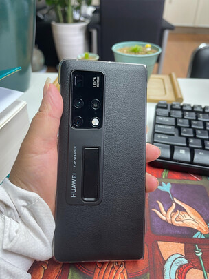 华为Mate X2选购容忽然的三大要点