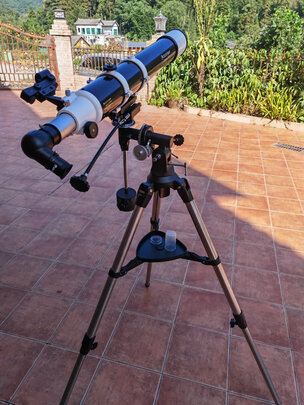 %title插图%num 星特朗(CELESTRON)天文望远镜80DX(Deluxe80EQ)高清高倍大口径专业观星观景儿童科普礼物