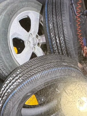 汽车轮胎