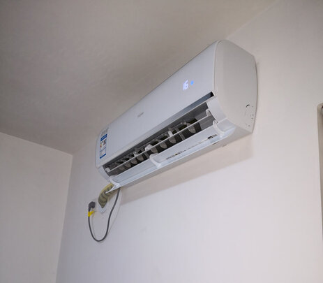 冷暖效果:装机时正值南方高温,试了下制冷模式,制冷效果不错,房间