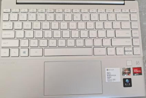 %title插图%num 惠普(HP)星15 青春版 15.6英寸轻薄窄边框笔记本电脑(R7-4700U 16G 512GSSD UMA FHD IPS)银