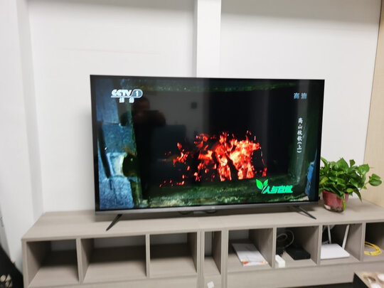 %title插图%num TCL电视 65Q8E 65英寸 QLED量子点游戏社交电视 三重120Hz AI摄像头 4K全面屏 液晶网络智能电视 以旧换新
