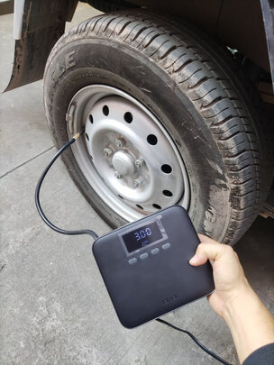 车载充气泵