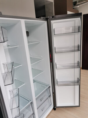 美的BCD-550WKPZM(E）是哪里生产的，值吗