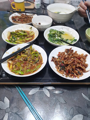 饭菜保温板