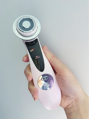 金稻（K-SKIN）家用精华导入仪 美容仪器 脸部家用导出 面部嫩肤仪  KD9960白色