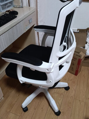 椅品汇W10电脑椅值得入手吗感觉舒适吗，听说质量很烂是真的吗?