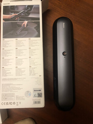 车载吸尘器