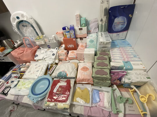 婴儿洗发沐浴露