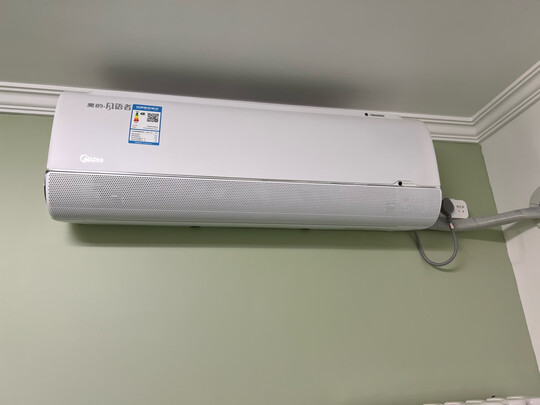 美的KFR-35GW/BP3DN8Y-FA200(1)一个月后开始后悔了诉说原因