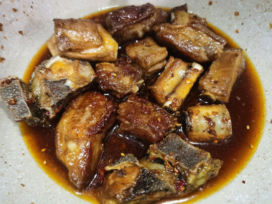 麦饭石不粘锅