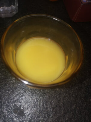 玻璃水杯