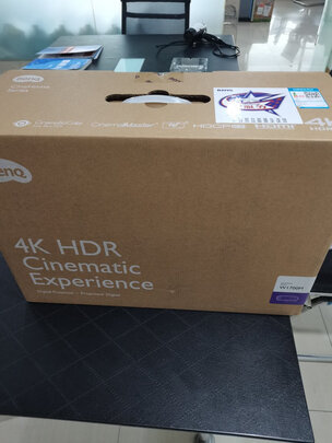 明基（BenQ）W1700M 4K投影仪 投影机家用（4K超高清 2000流明 Rec.709色彩标准 3D影院 支持HDR）