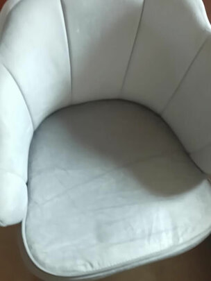 梳妆椅
