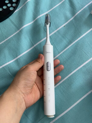 电动牙刷