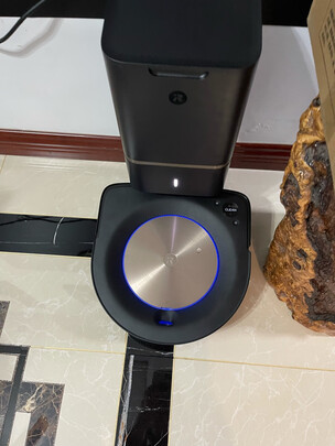 %title插图%num iRobot s9+扫地机器人和自动集尘系统智能家用全自动扫地吸尘器套装