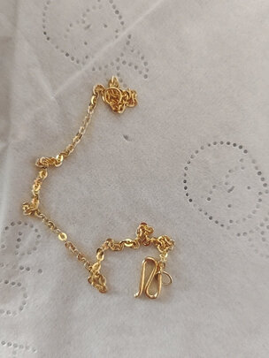 优缺点评测周六福(zlf)黄金手链真实感受如何?谁熟悉呀 - 虎鲸网