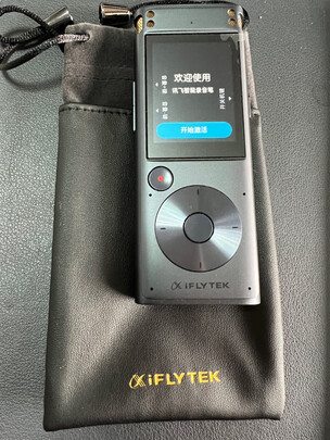 %title插图%num 科大讯飞(iFLYTEK) AI智能录音笔SR302 免费专业录音实时转写文字 专业级降噪 智能录音笔SR302 星空灰
