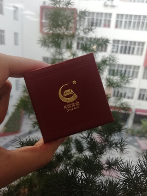 黄金吊坠