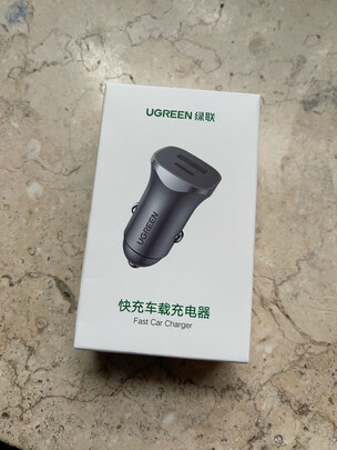 车载充电器