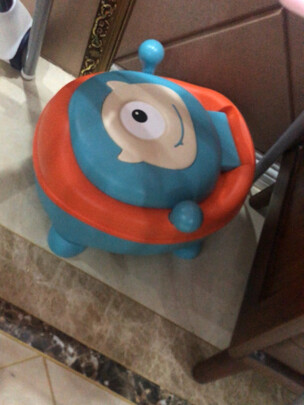 儿童座便器