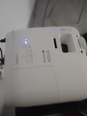 爱普生CH-TW5700T一个月后开始后悔了诉说原因