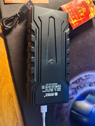 汽车应急启动电源