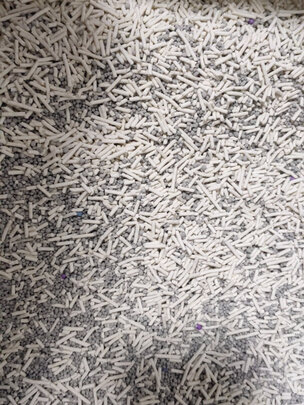 膨润土猫砂