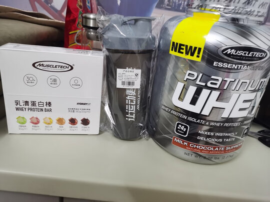 肌肉科技白金乳清蛋白粉固体饮料|用户揭秘肌肉科技白金乳清蛋白粉固体饮料 5磅好吗,入手解密评测真相