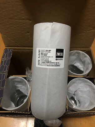 玻璃水杯