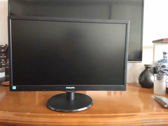 飞利浦 21.5英寸 LGD-IPS 低蓝光 可壁挂 HDMI/VGA接口 办公电脑显示器 显示屏 223V7QHSB