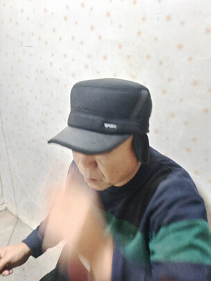 鸭舌帽