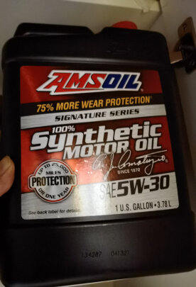 %title插图%num 安索(AMSOIL)全合成机油 润滑油 0W-40 SN 946ml 签名版AZFQT 养车保养