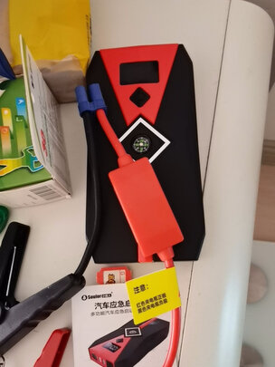 汽车应急启动电源