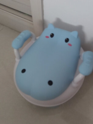 儿童马桶