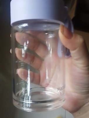 玻璃杯