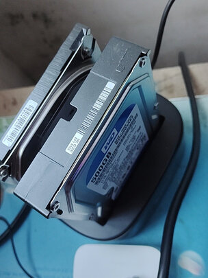 三,飚王(ssk)c326/c370移动硬盘盒网友对比评测