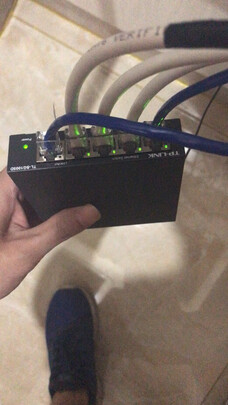 千兆交换机
