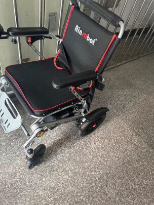 图片[1] - Ainsnbot智能轮椅车功能强大，品牌可靠，好用吗？ - 淘实惠