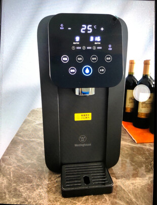 %title插图%num 西屋(Westinghouse)弱碱性 家用直饮净水器 免安装台上饮水机 反渗透过滤净饮加热一体机 WFHRO-F5弱碱