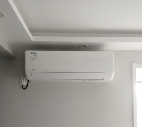 美的（Midea）KFR-72GW/G1-3 3匹 变频冷暖 空调挂机 三级能效 （一价全包11米铜管）企业购