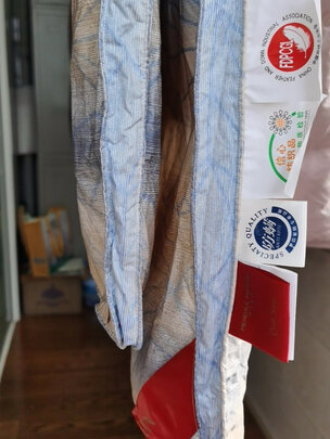 梦洁家纺甄暖95%白鹅绒厚被是哪里生产的，值吗