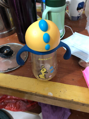 宝宝鸭嘴杯