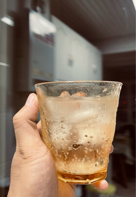 玻璃水杯