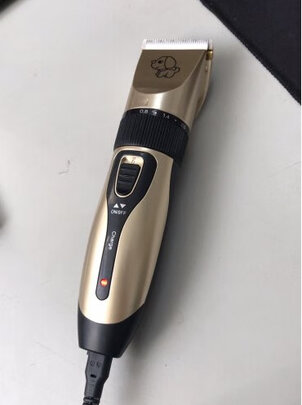  狗狗电推剪