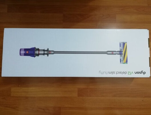 戴森V12 Detect slim total clean extra是哪里生产的，值吗