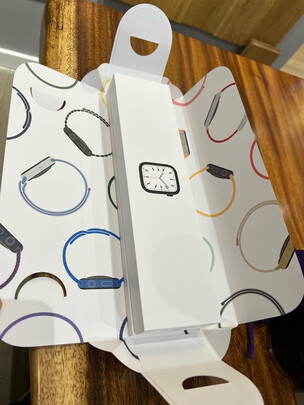 AppleApple Watch Series 7是哪里生产的，值吗