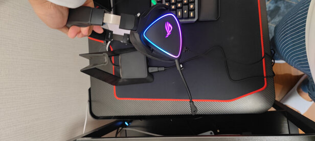 ROG 棱镜s 游戏耳机 头戴式耳机 环绕7.1音效 有线无延迟 USB/TypeC Switch耳机 AI降噪麦克风 ROG手机耳机