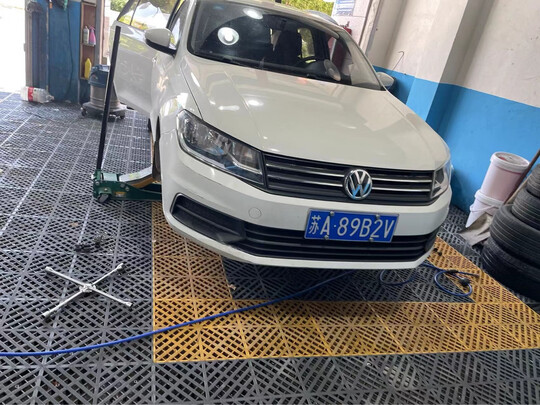 汽车轮胎