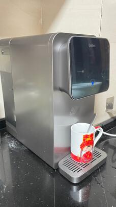 饮水机